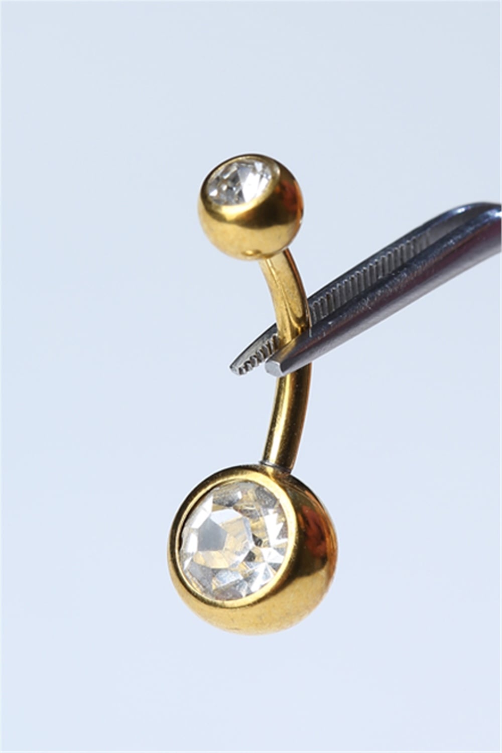 Düz Taşlı Göbek Gold Piercing