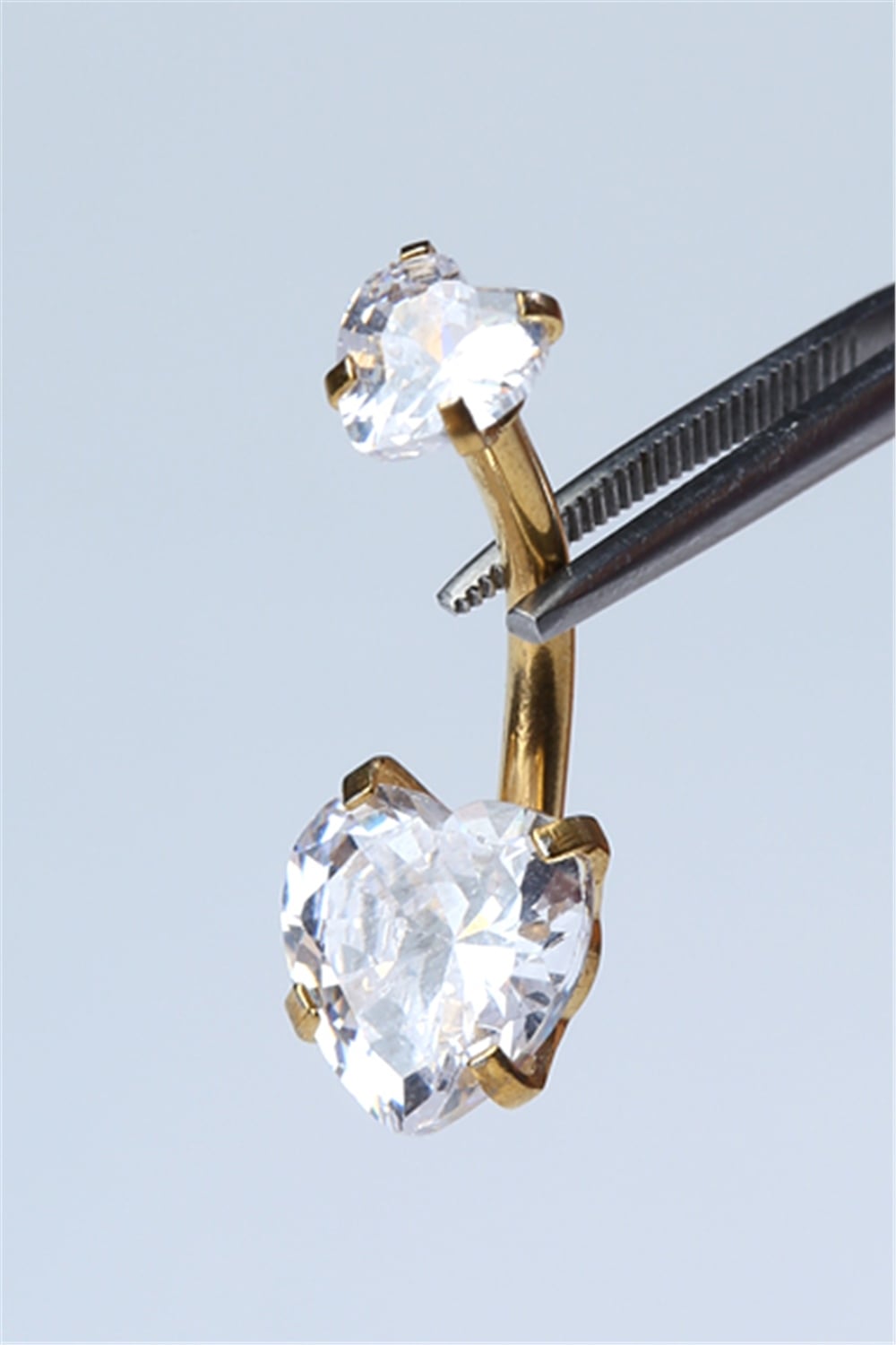 Kalpli Tek Taş Göbek Gold Piercing