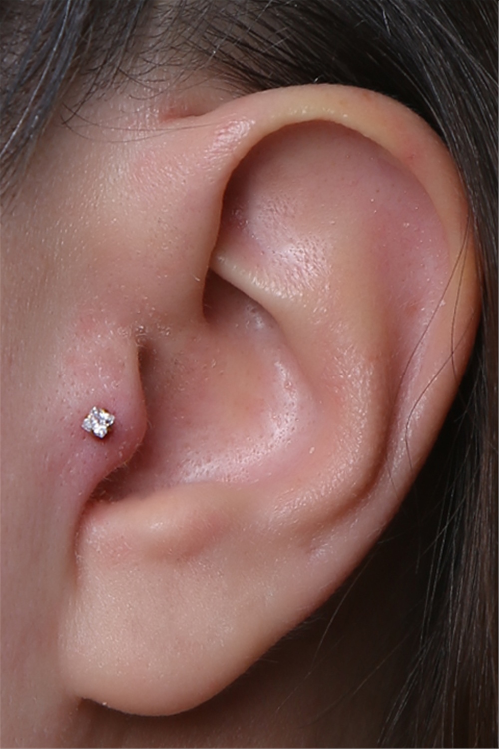 Kare Taş Labret Mini Boy Gold Piercing