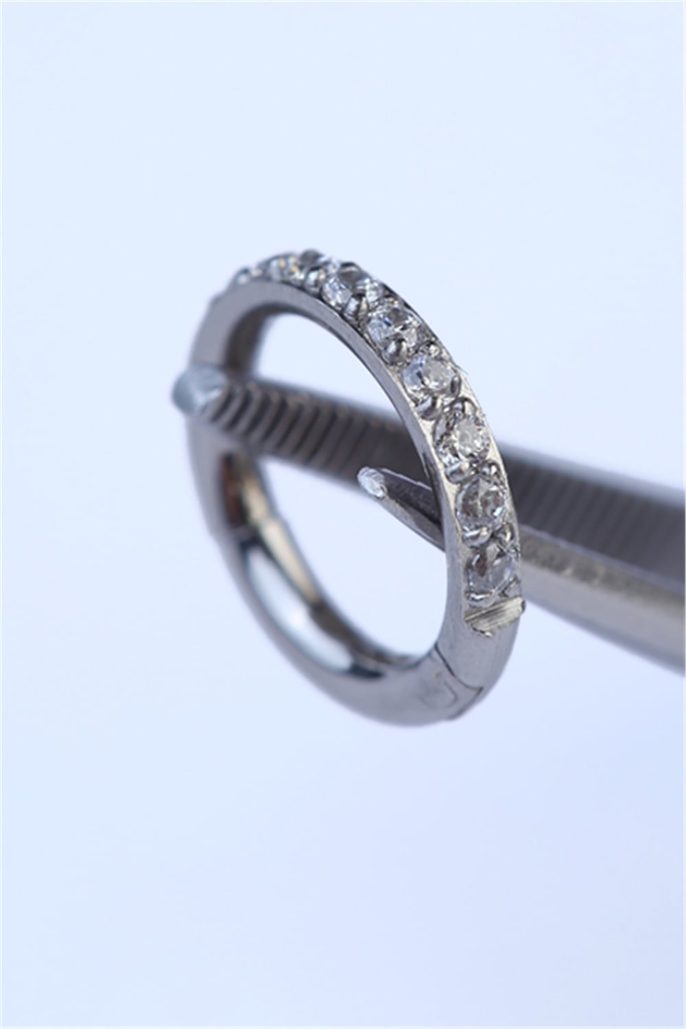 Önü Taşlı Gizli Kilit Halka Mini Boy Silver Piercing