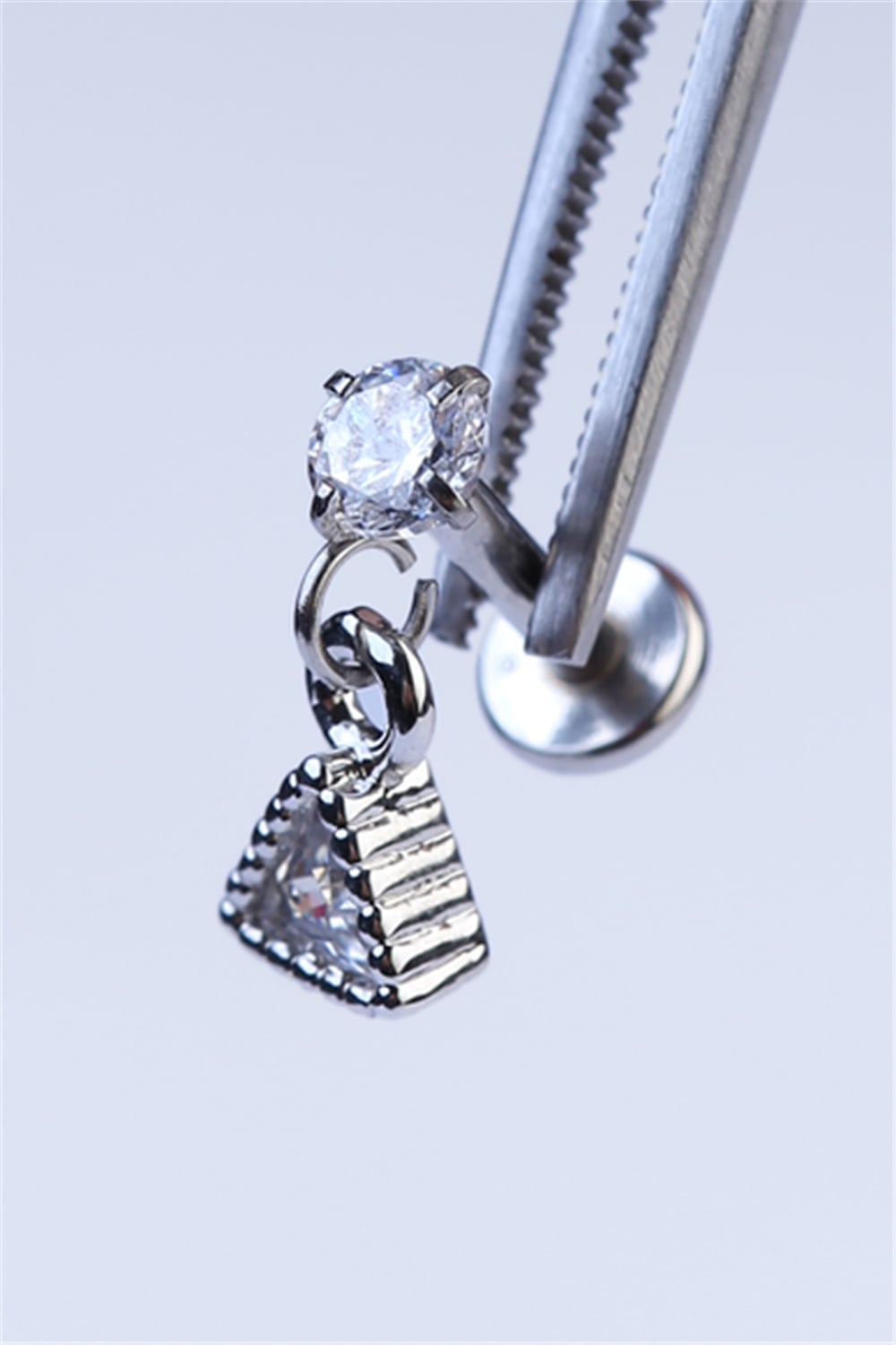 Sallantı Üçgen Taş Labret Silver Piercing