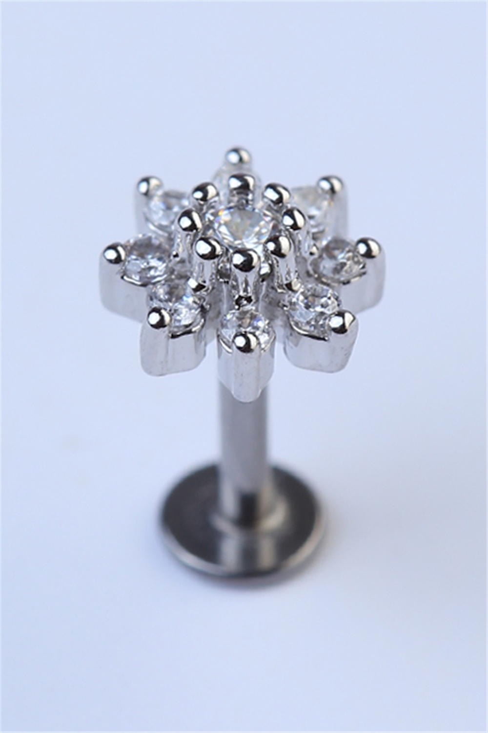 Sekiz Yaprak Çiçek Labret Silver Piercing