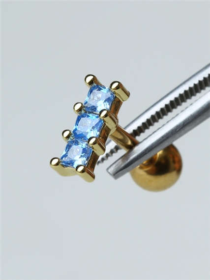 3 Kare Baget Mavi Taş Gold Piercing