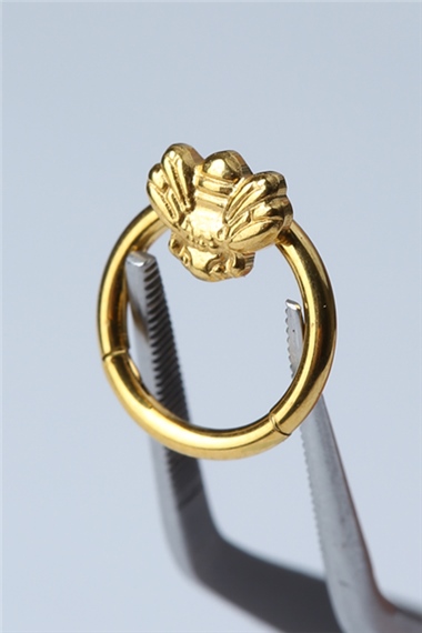 Arı Gizli Kilit Halka Gold Piercing
