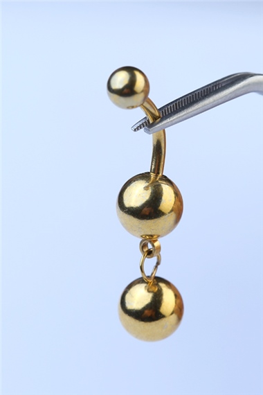 İki Top Sallantı Göbek Gold Piercing