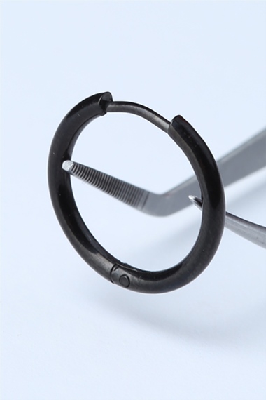 Jumbo (Küpe) Siyah Piercing