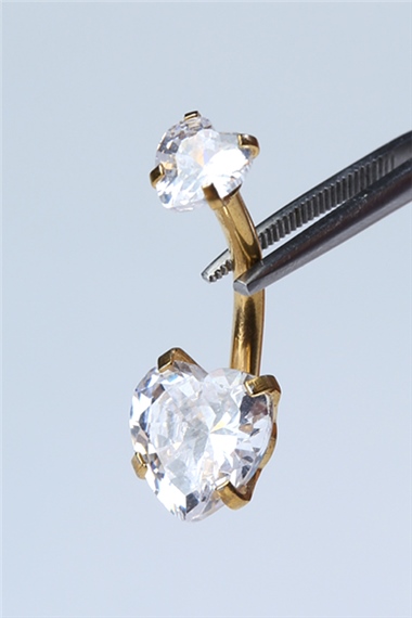 Kalpli Tek Taş Göbek Gold Piercing