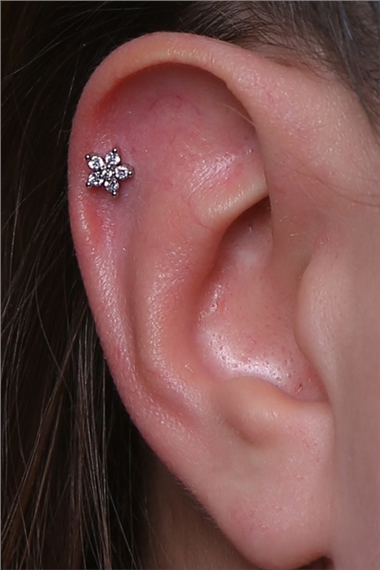 Sabit Yuvarlak Çiçek Silver Piercing