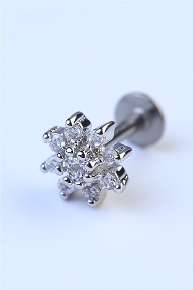 Sekiz Yaprak Çiçek Labret Silver Piercing