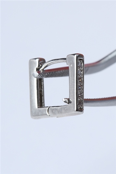 Taşlı Kare (Küpe) Silver Piercing