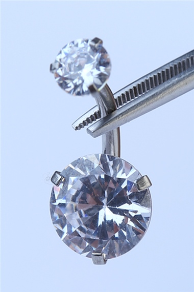 Tek Taş Orta Boy Göbek Silver Piercing