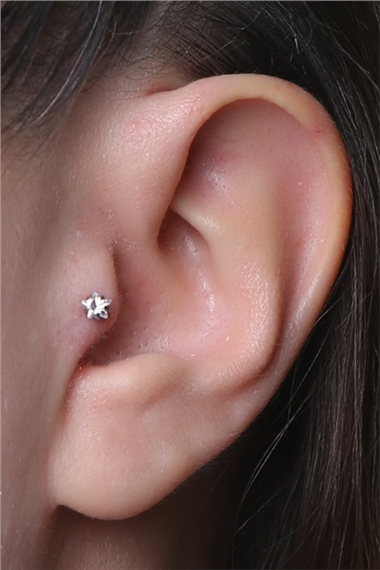 Yıldız Taş Labret Orta Boy Silver Piercing
