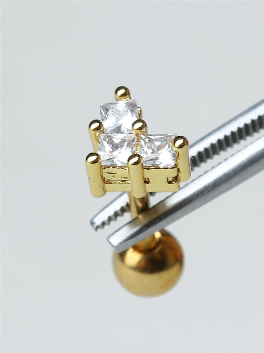 Geometric Kalp Gold Piercing