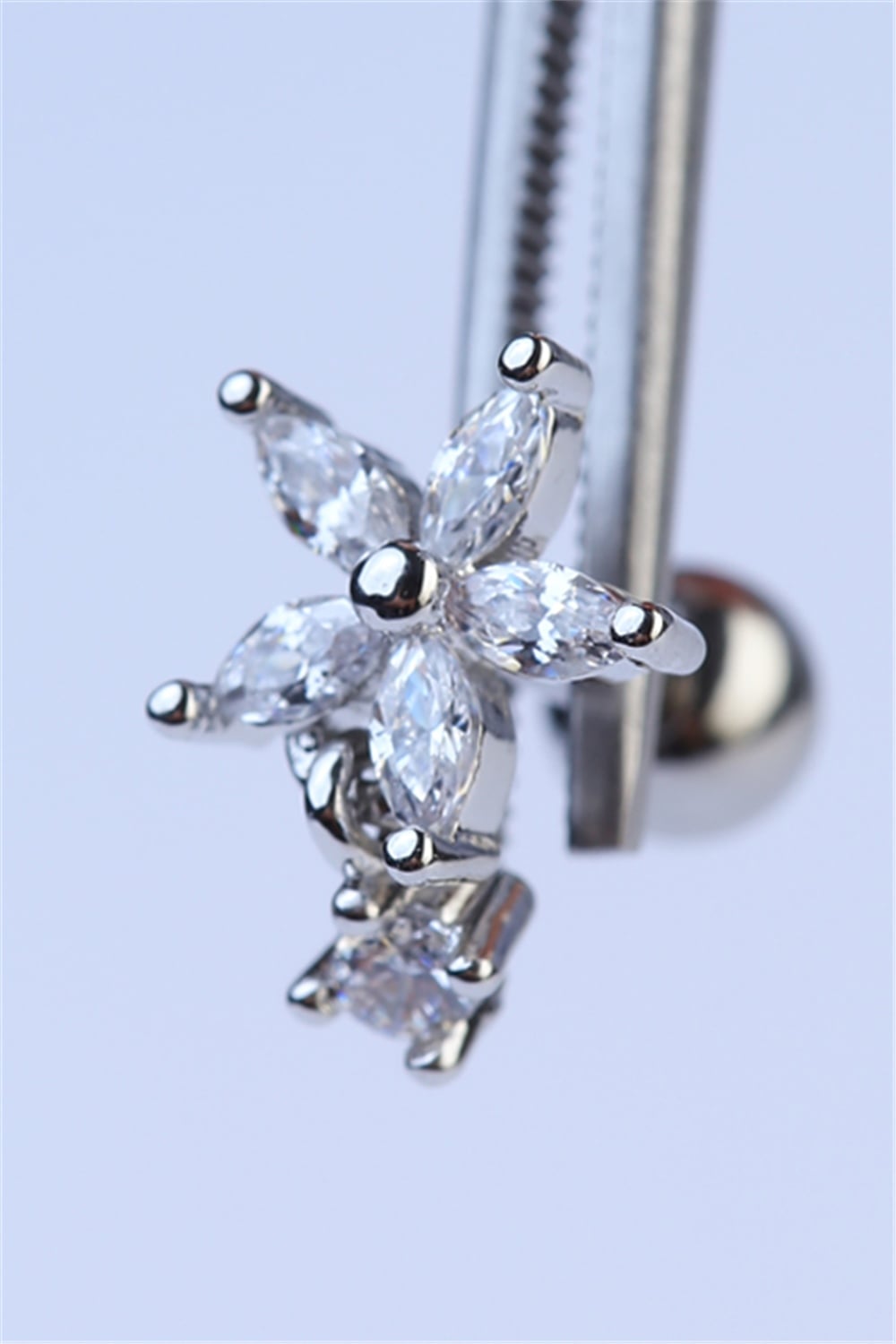 Markiz Çiçek Sallantı Taş Silver Piercing