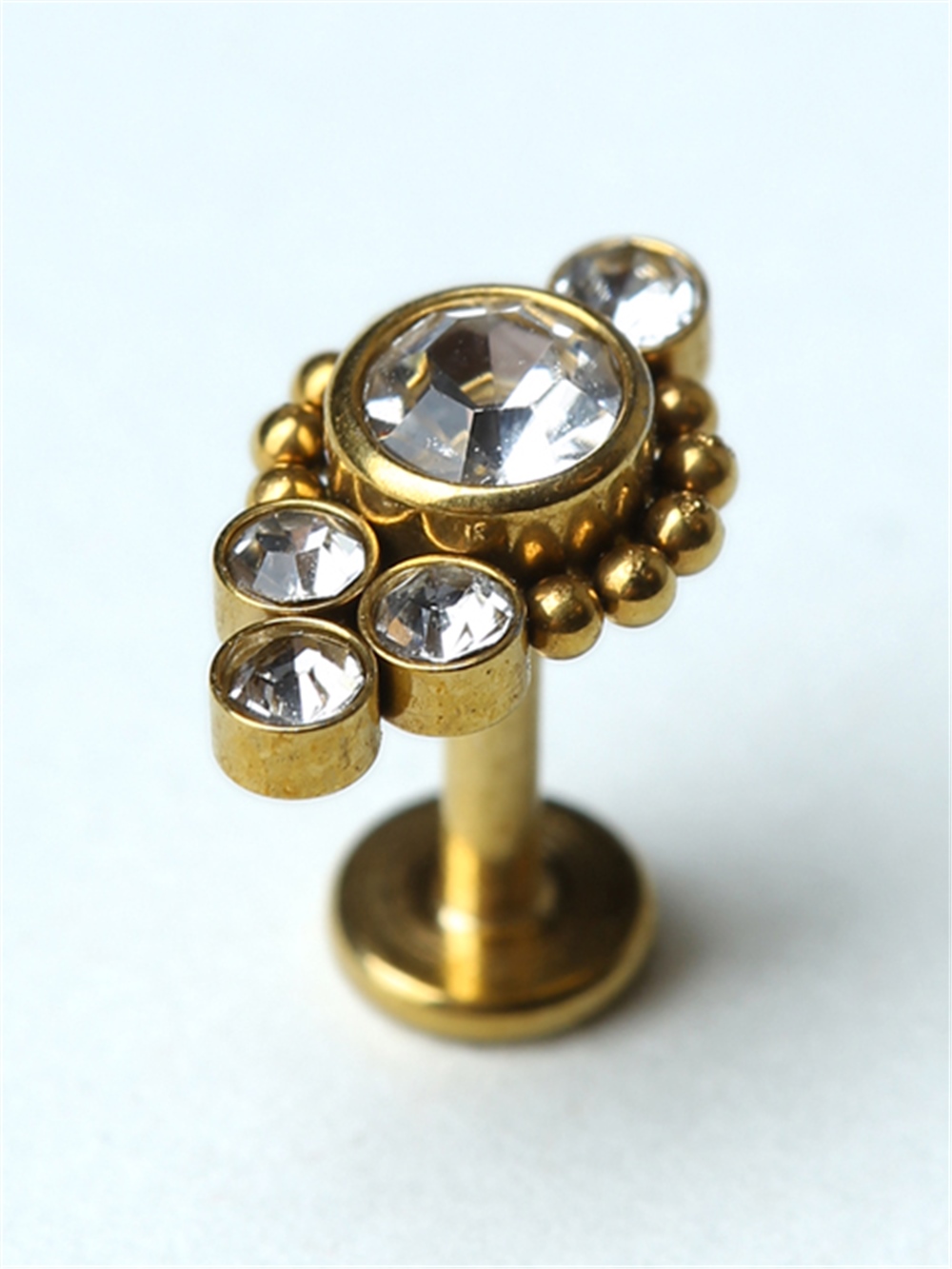 Retro Model Gold Piercing