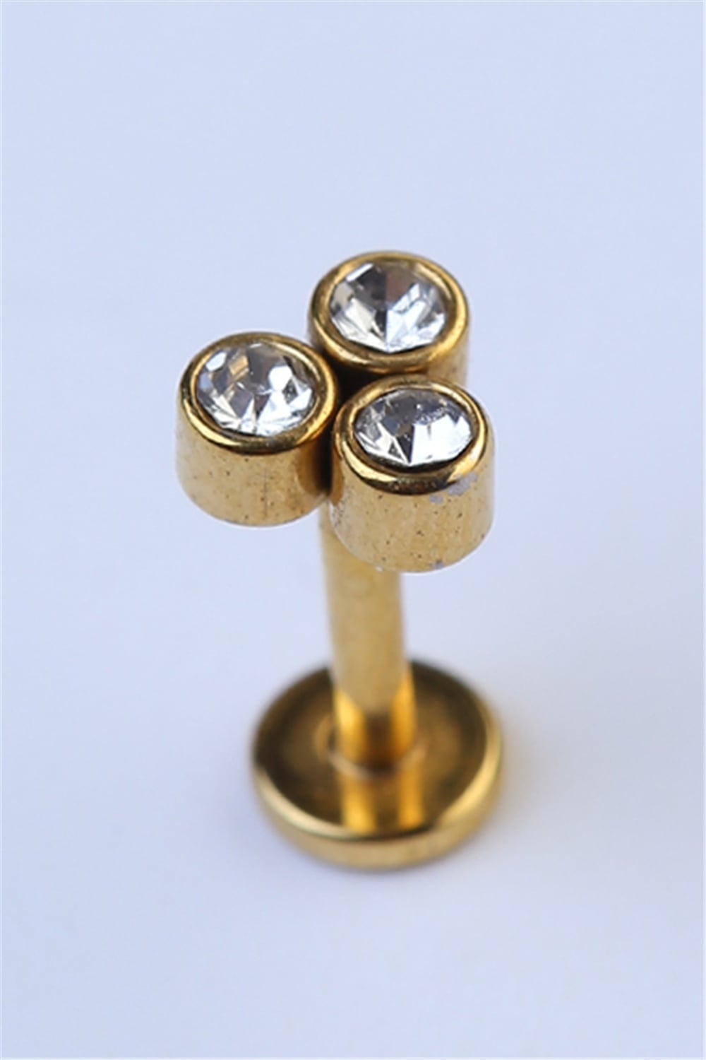 Üzüm Model Küçük Boy Labret Gold Piercing