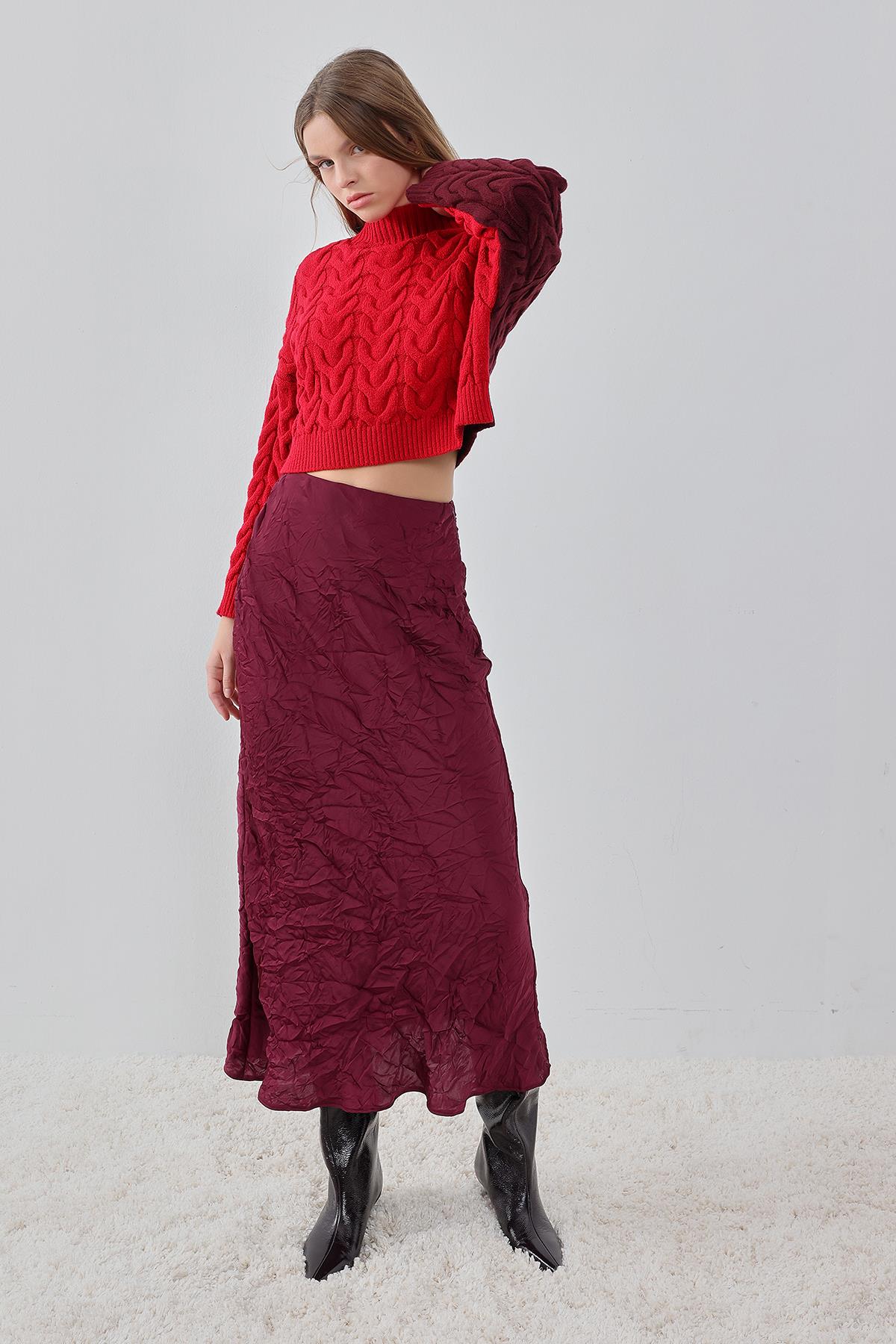 Bordo Crashlı Midi Saten Etek