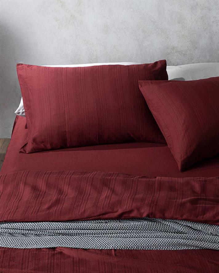  Lenjerie de pat completă, King Size, Aurora, bumbac-viscoză, 240x220 cm/ 180x200 cm/ 50x70 cm, bordo