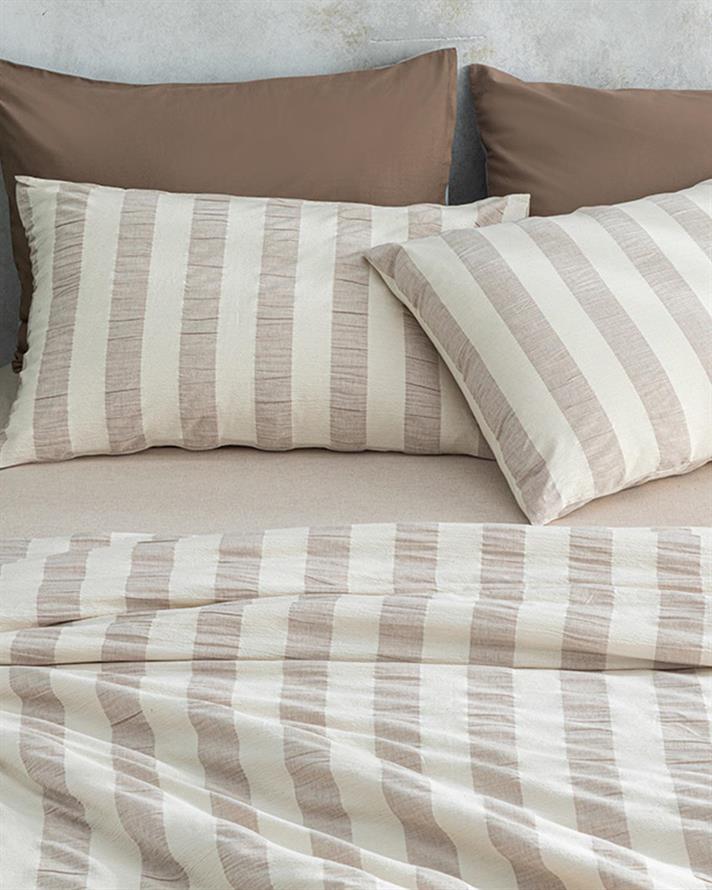  Lenjerie de pat completă, King Size, Billowy, bumbac-poliester, 240x220 cm/ 180X200 cm/ 50X70 cm, bej