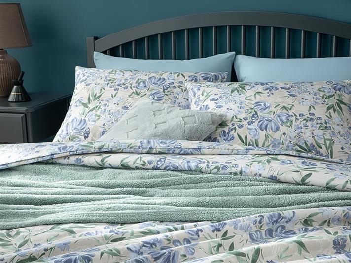  Lenjerie de pat completă, pentru două persoane , Romantic Bloom,polibumbac, 200x220 cm, Albastru