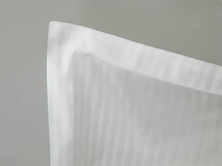  Lenjerie de pat completă, pentru două persoane, Deluxe, bumbac satinat cu dungi jacquard, 200x220 Cm, alb