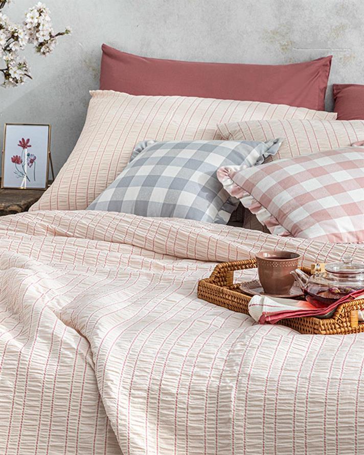  Lenjerie de pat completă, pentru două persoane, Crispate, bumbac-viscoză, 200x220 Cm/ 160x200 cm/ 50x70 cm,  roz pudră