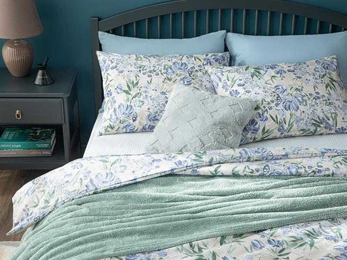  Lenjerie de pat completă, pentru două persoane , Romantic Bloom,polibumbac, 200x220 cm, Albastru