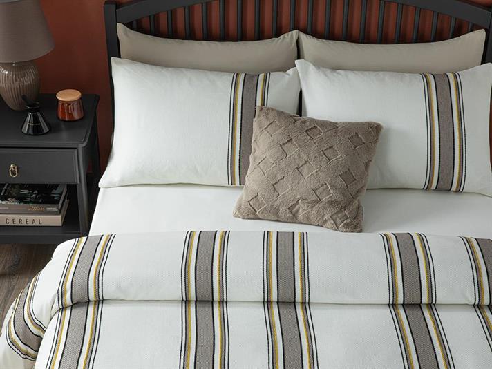  Lenjerie de pat completă, pentru două persoane, Fine Lines, bumbac-viscoză-poliester, 200x220 cm/ 160x200 cm/ 50x70 cm,