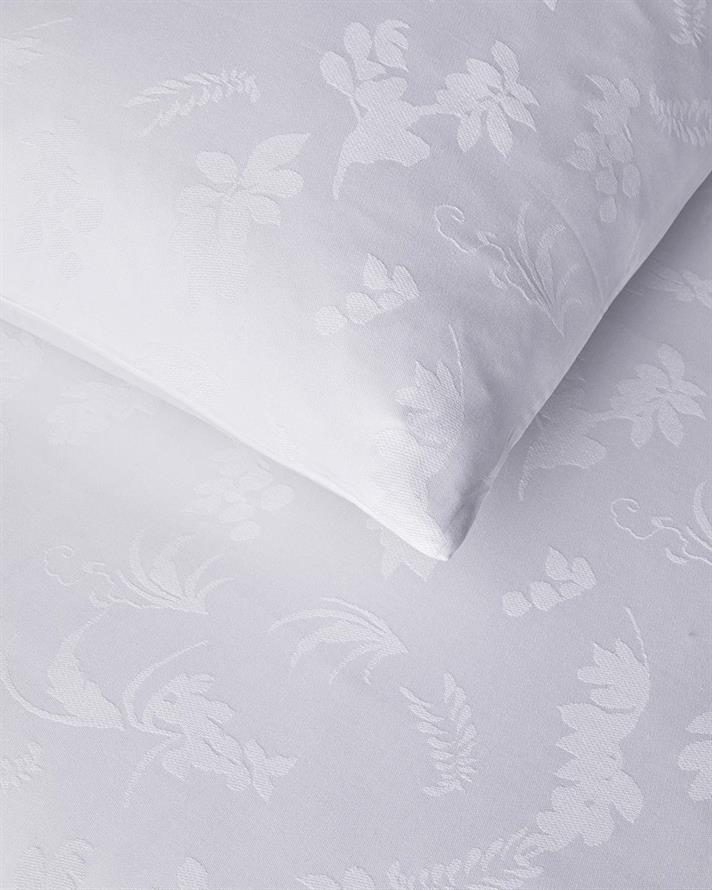  Lenjerie de pat completa pentru doua persoane, Glare, bumbac-viscoza-poliester, 200x220 cm/160x200 cm/50x70 cm, alb