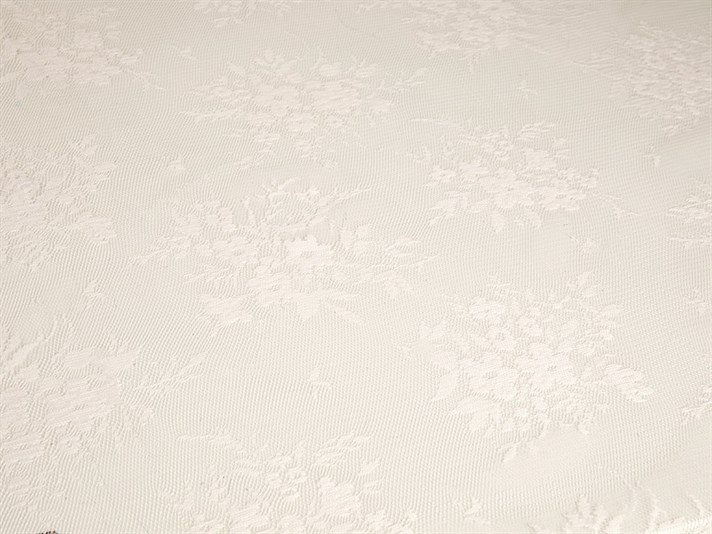 Înflorire de cireș  Împletitură Față de Masă 180x270 cm Champagne