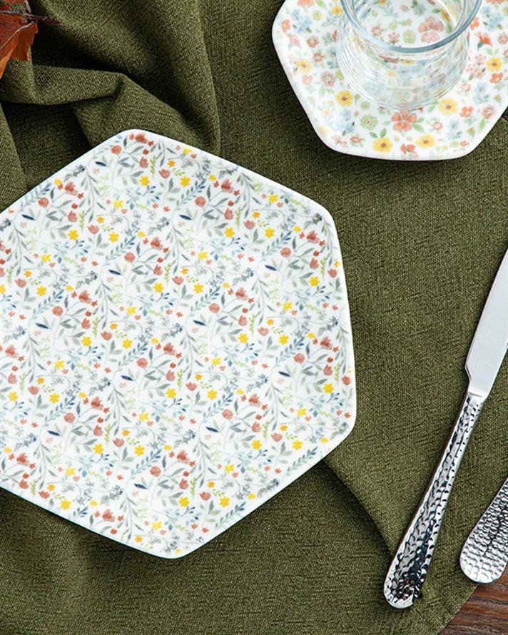 Flowery Porcelain Dessert Plate 19 cm Colored