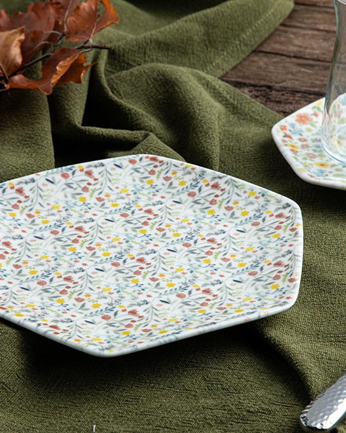 Flowery Porcelain Dessert Plate 19 cm Colored