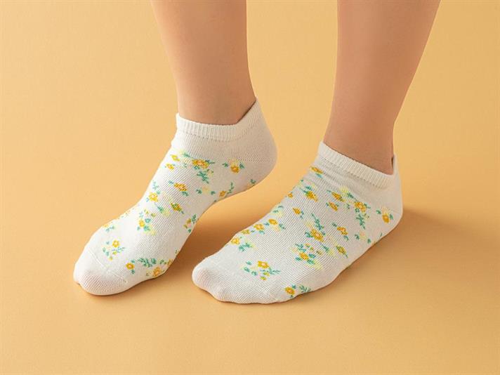 Amanda Cotton Women Single Socks 36-40 Ecru