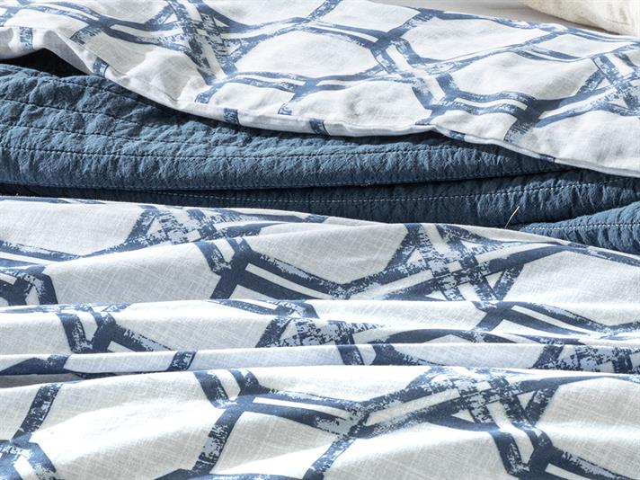  Lenjerie de pat completă, King Size, Adelmo, Bumbac, 240x220/180x200/50x70 cm, alb-albastru