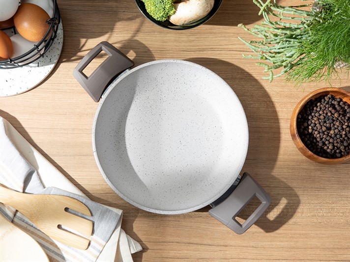 Alure Granite Shallow Frying Pan 20 cm Brown