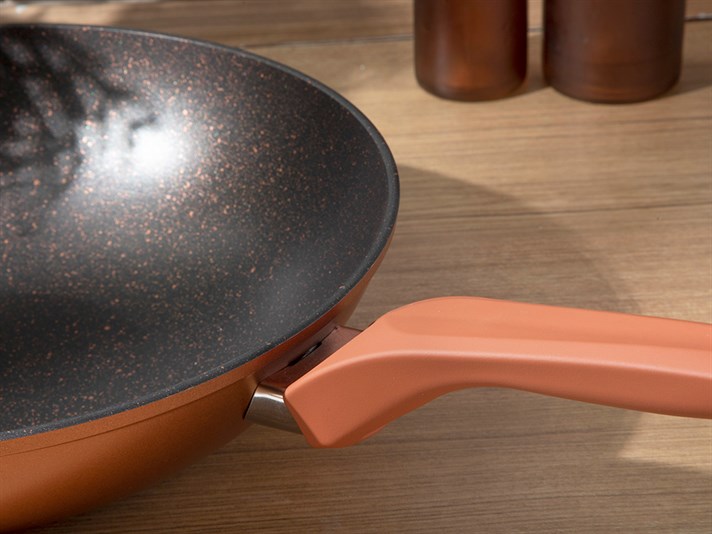 Alure Granite Wok Pan 28 cm Copper