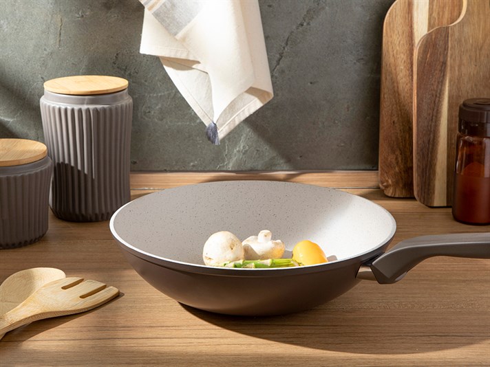 Alure Granite Wok Pan 28 cm Brown