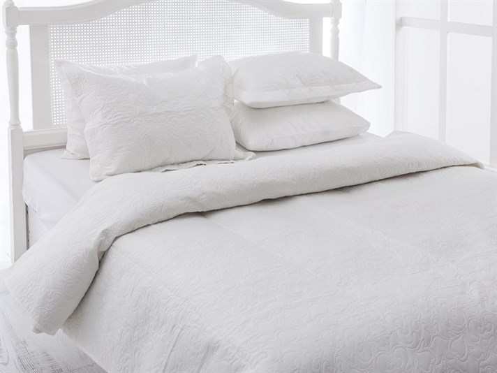 Alvena Microfibră Double Set Cuverturi Pat 240x260 cm Crem.