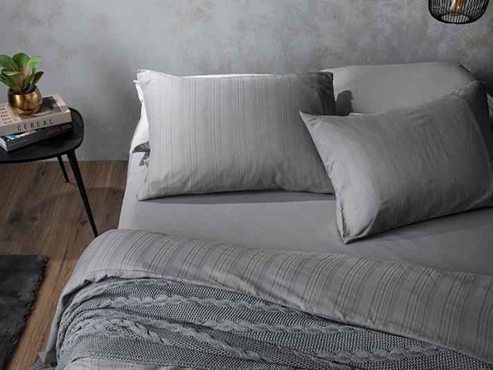 Aurora Set Lenjerie De Pat Super King Plus - Set Lenjerie De Pat Bumbac & Viscoză | English Home, 260 x 240 cm, Gri