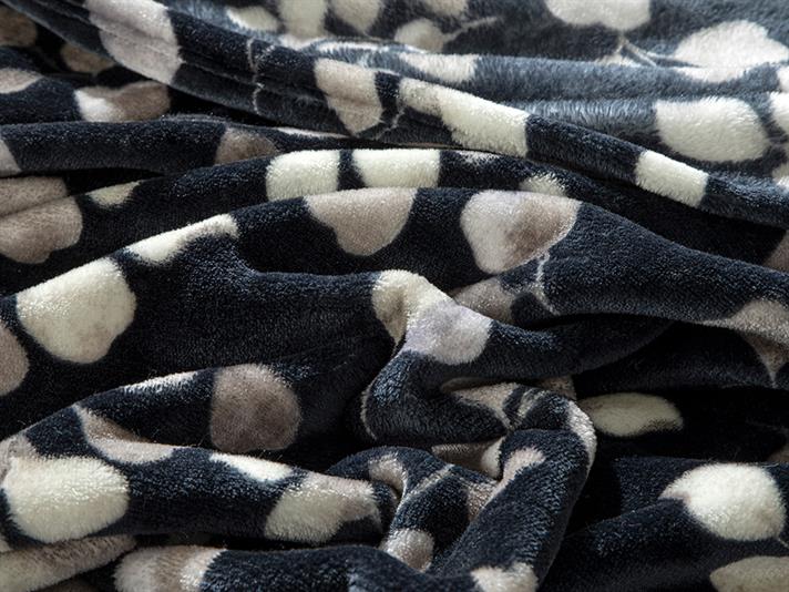 Autumn Twigs Pressured Super Soft For One Person  PĂTURĂ 150x200 cm Black.