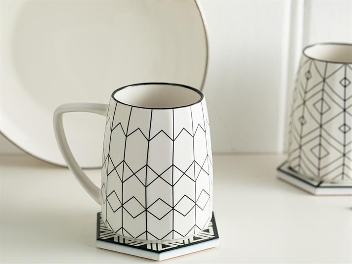 Ayra New Bone Cup 370 ml Black-White