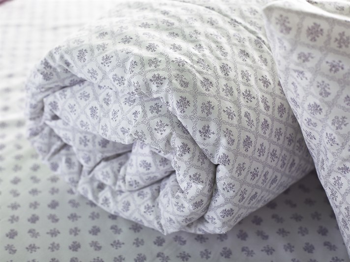 Belita  Ușor de călcat Double Person  SET LENJERIE DE PAT 200x220 cm Lilac.