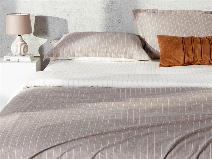 blând Pinstripe Twill For One Person  SET LENJERIE DE PAT 160x220 cm Brown