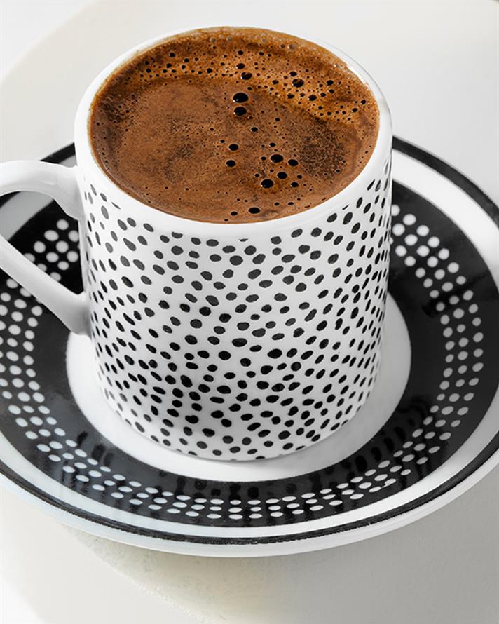 Set 2 cești de cafea cu farfurie, Black Dots, porțelan, 80 ml, negru