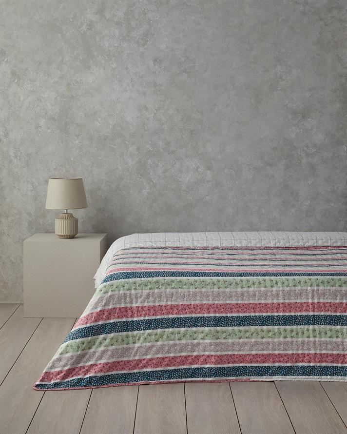 Cuvertura pat reversibila, King Size, Blossom Lines, poliester, 240x220 cm, roz