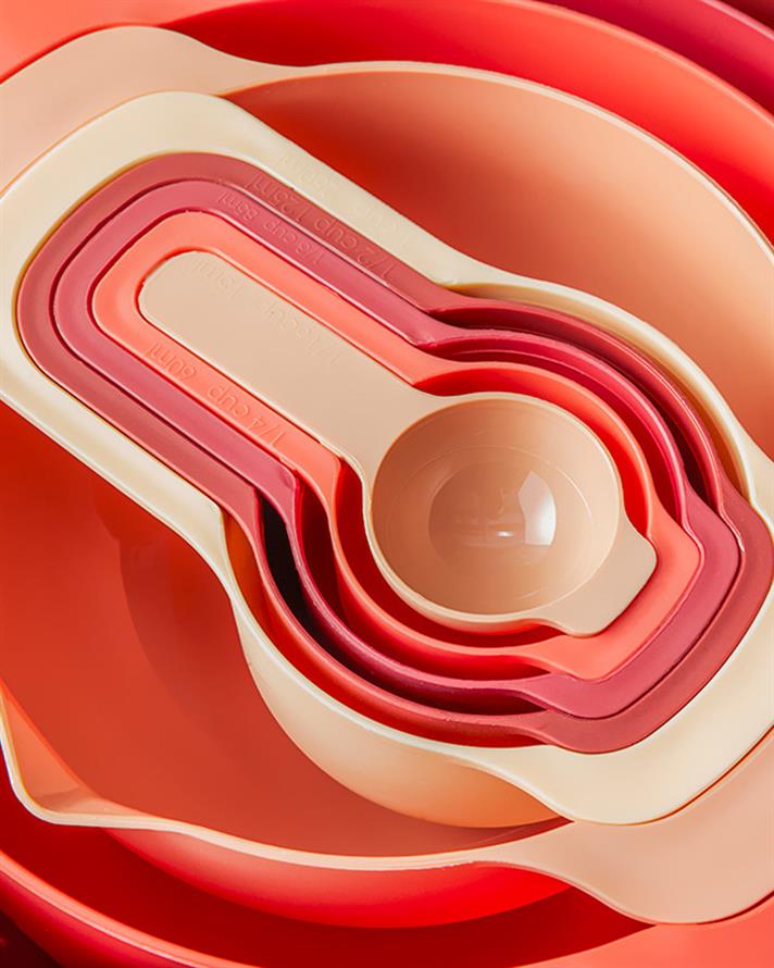 Mix Me Plastic nine pieces Mixing Bowl 31 cm Red