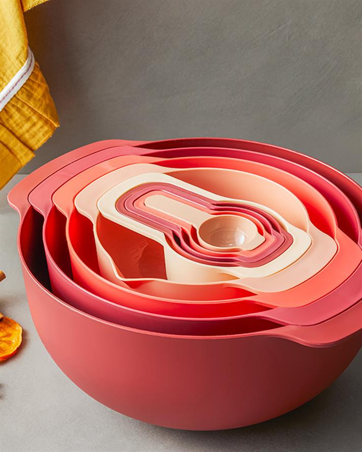 Mix Me Plastic nine pieces Mixing Bowl 31 cm Red