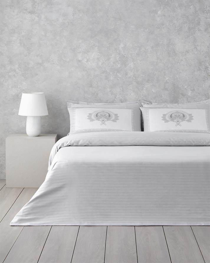 Paisley Serenade Bumbac Satinat Double Set Lenjerie De Pat 200x220 cm Argintiu