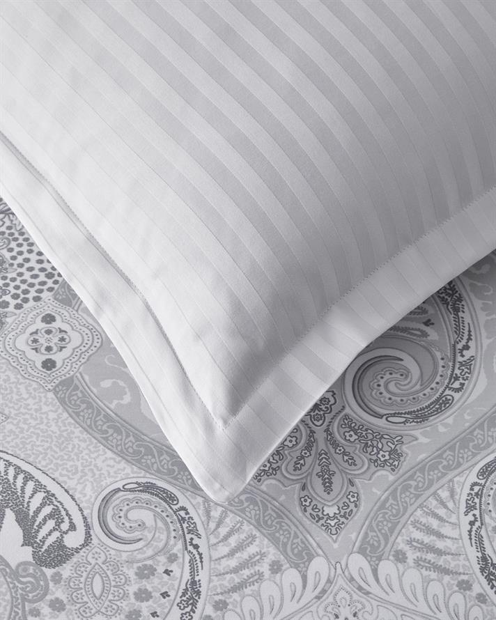 Paisley Serenade Bumbac Satinat Double Set Lenjerie De Pat 200x220 cm Argintiu