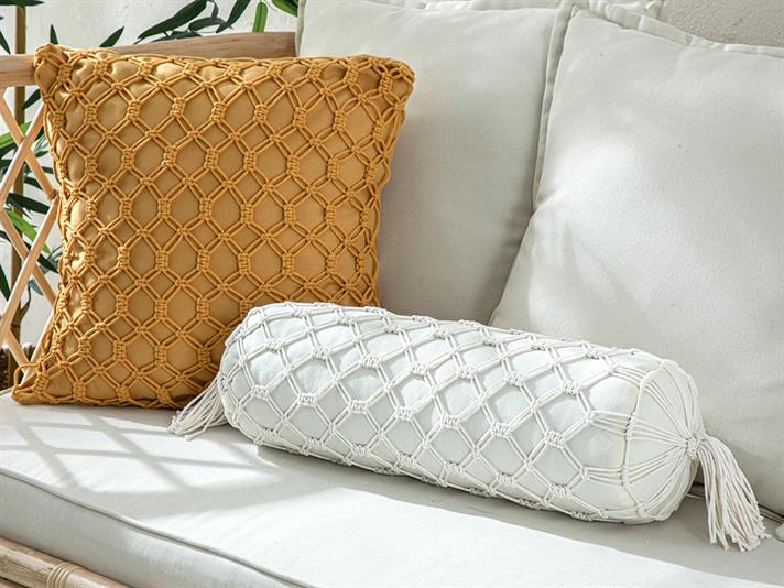 Cage Macrame Filled Cushion 35x50 cm Ecru